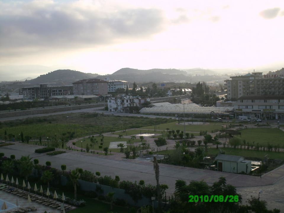 Andere Seite Telatiye Resort