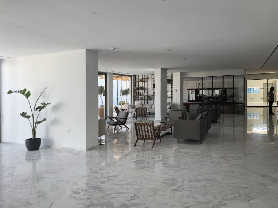 Lobby Lindos Mare, Seaside Hotel