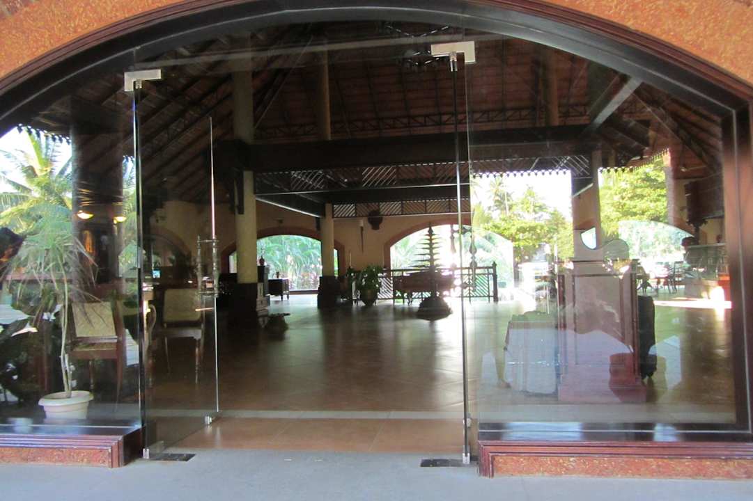 Empfang Hotel Lakesong Resort