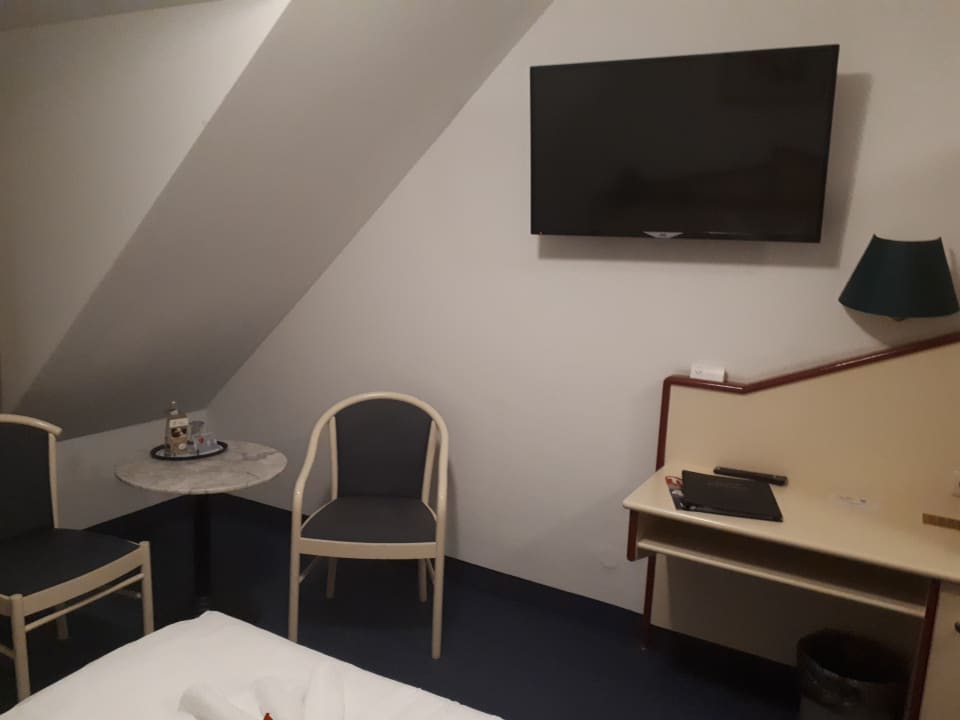 Zimmer Hotel 3 Linden