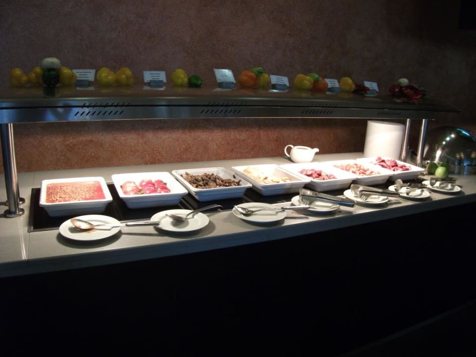 Warme Leckereien zum Frühstück TUI BLUE Palazzo del Mare