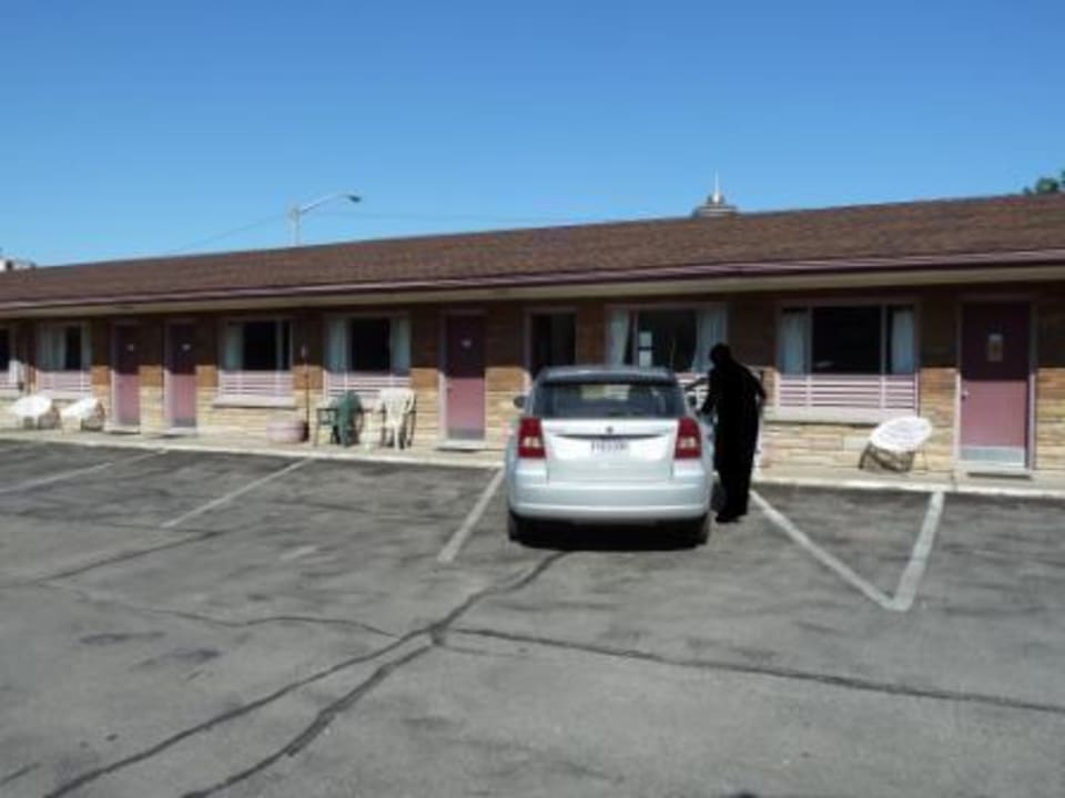 Aussenansicht Hotel Knights Inn Niagara Falls