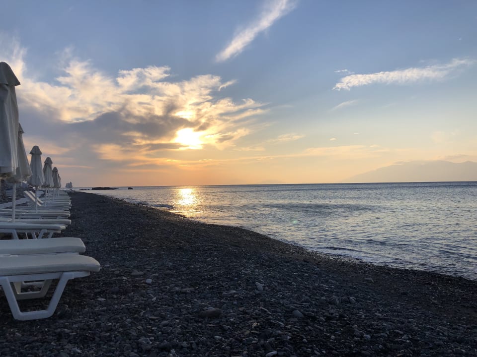 Strand Dimitra Beach Hotel & Suites