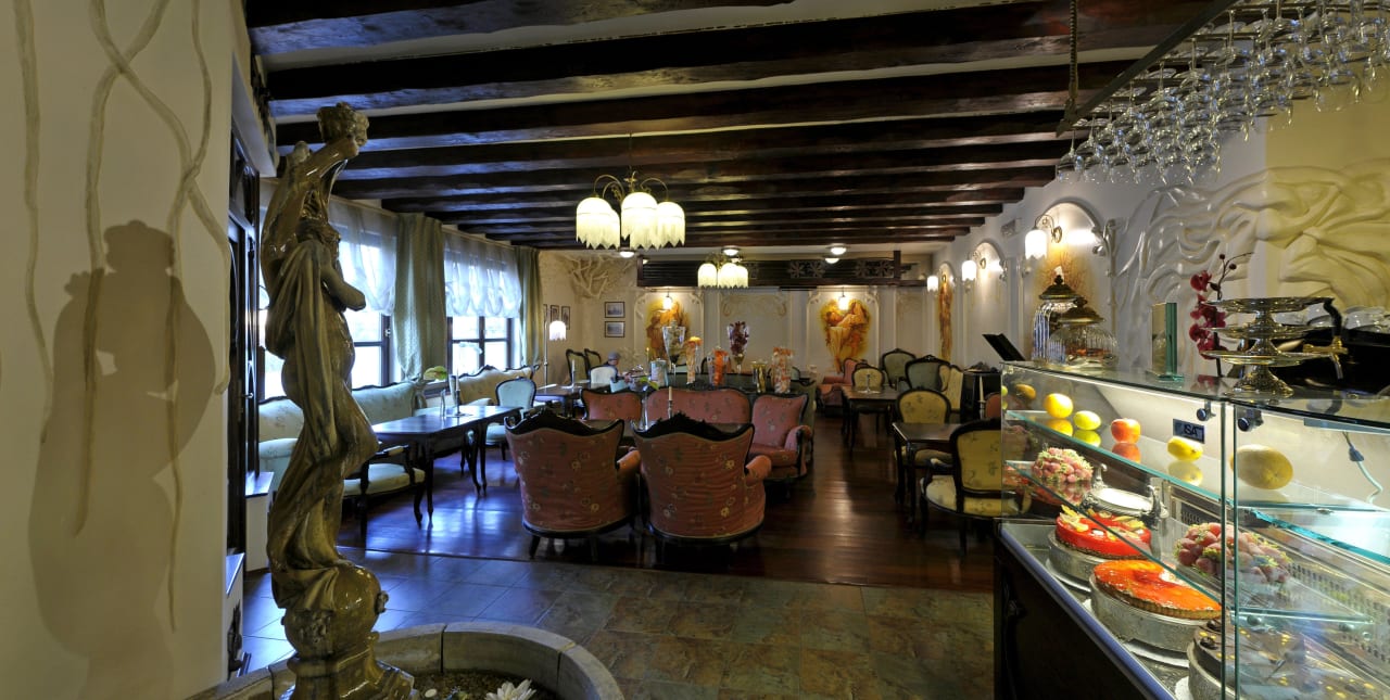 Weranda Restaurant Hotel Bohema