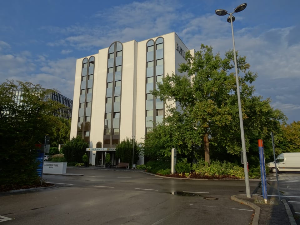 Außenansicht ACHAT Hotel Regensburg im Park