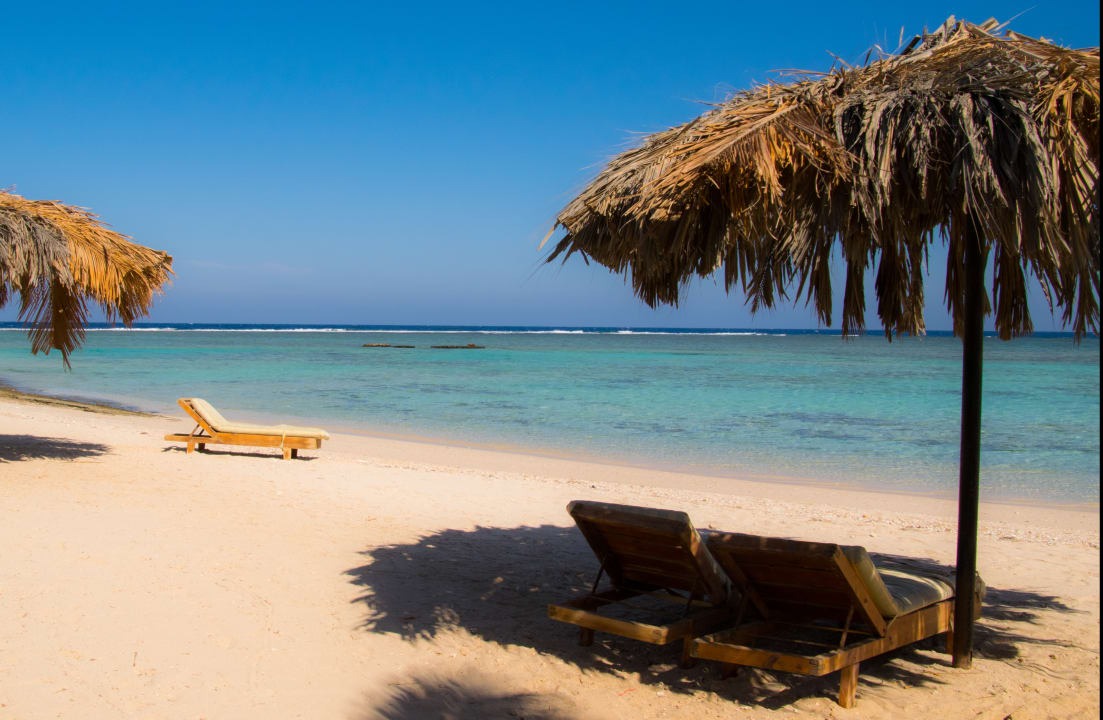 Strand Hotel Mangrove Bay Resort