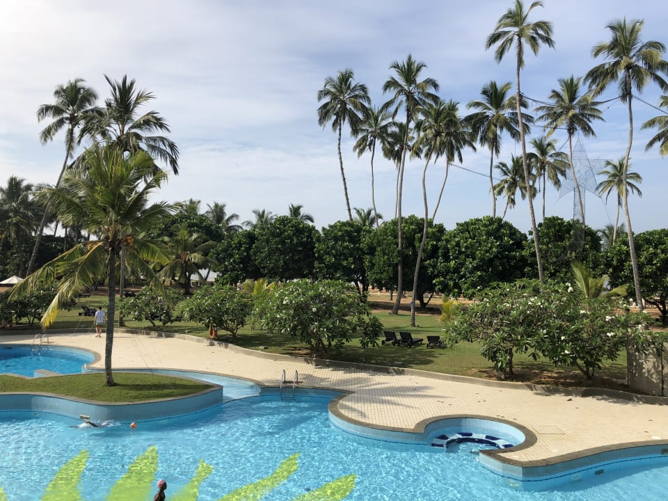 Pool Turyaa Kalutara