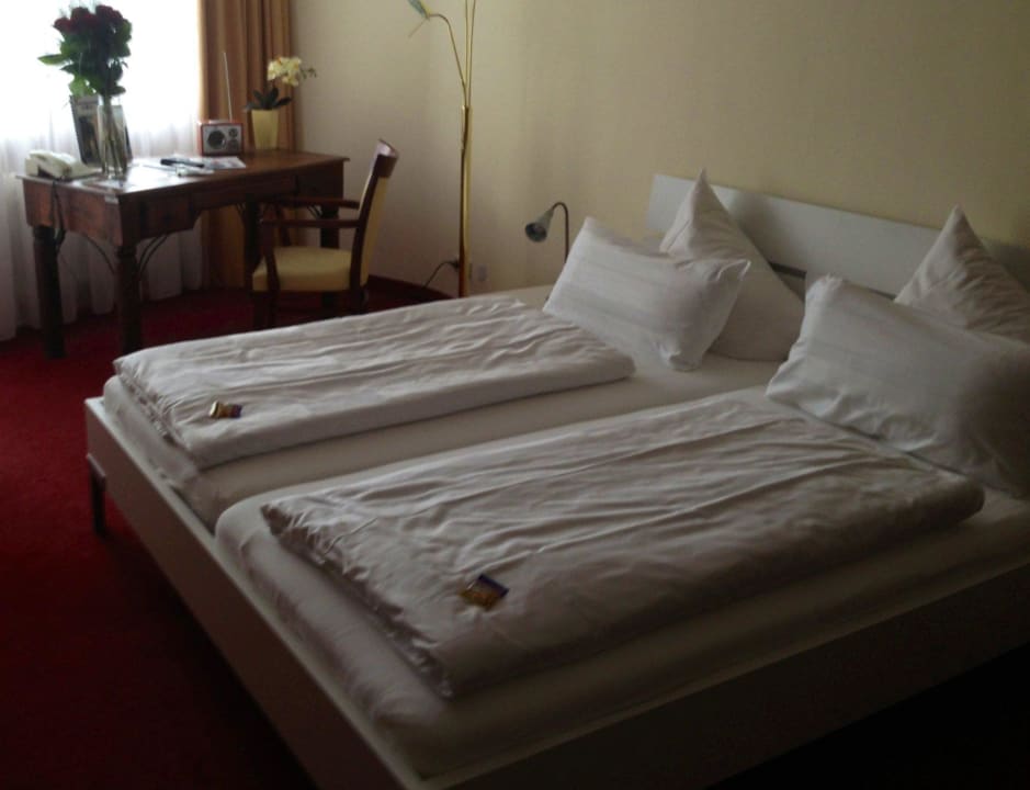 Zimmer 2  ( alias Suite) Best Western Plus Parkhotel Velbert