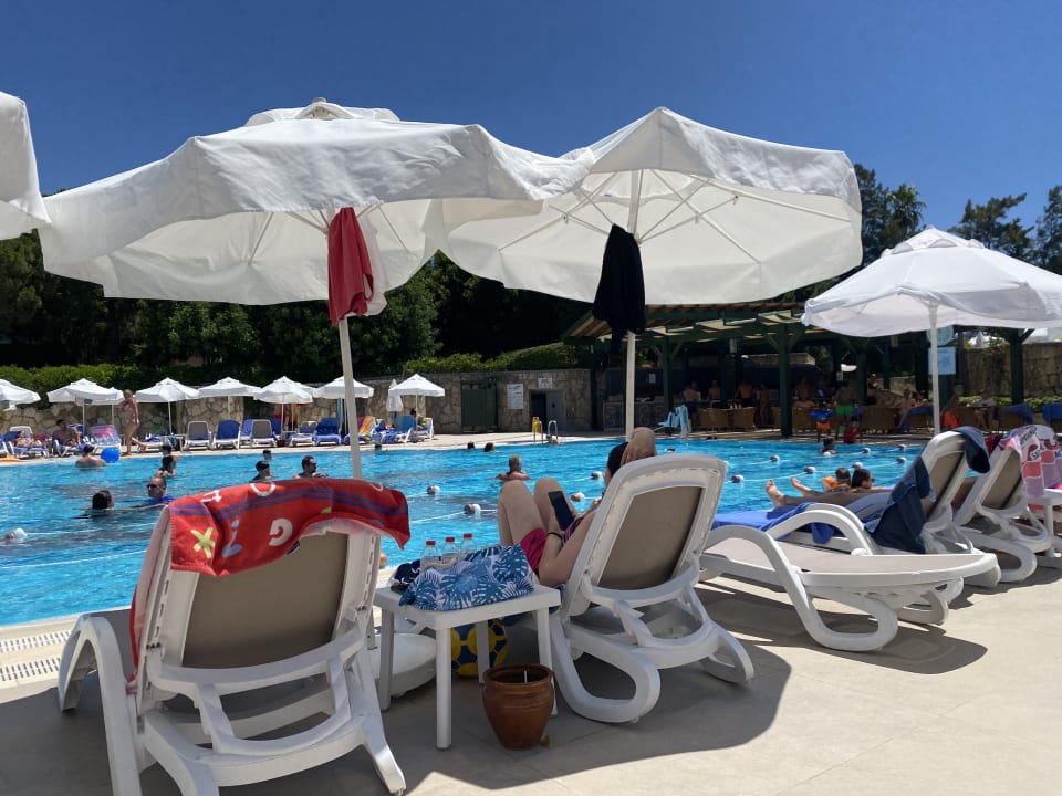 Pool Blue Waters Club