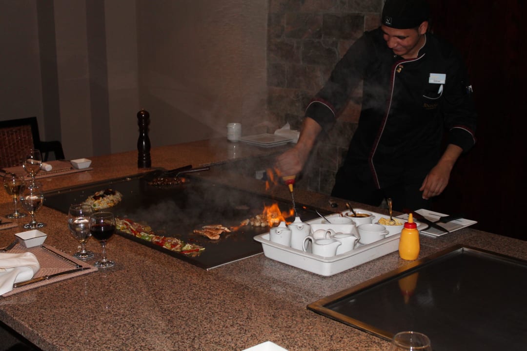 Teppaneyaki at Asian restaurant JAZ Aquamarine Resort