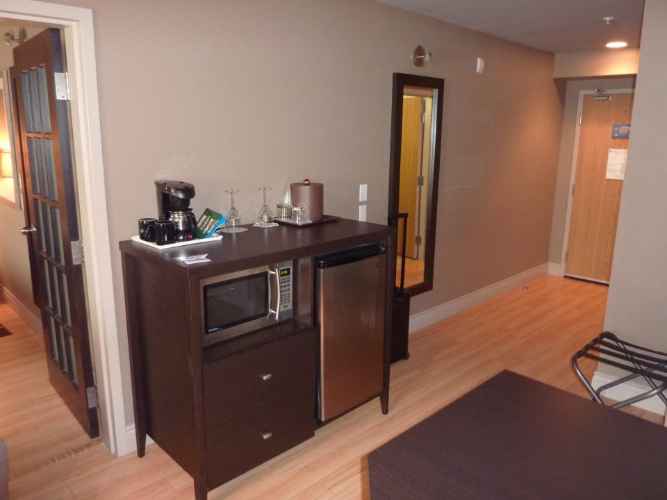 Blick in den Wohnraum Best Western Hotel Moncton