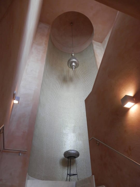 Treppenaufgang im Hauptgebäude Atlantica Belvedere Resort