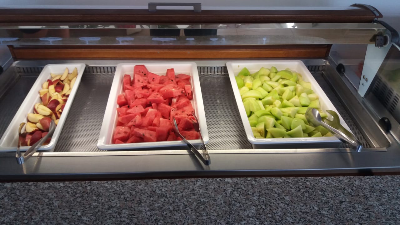Das Mittagsbuffet Belair Beach Hotel