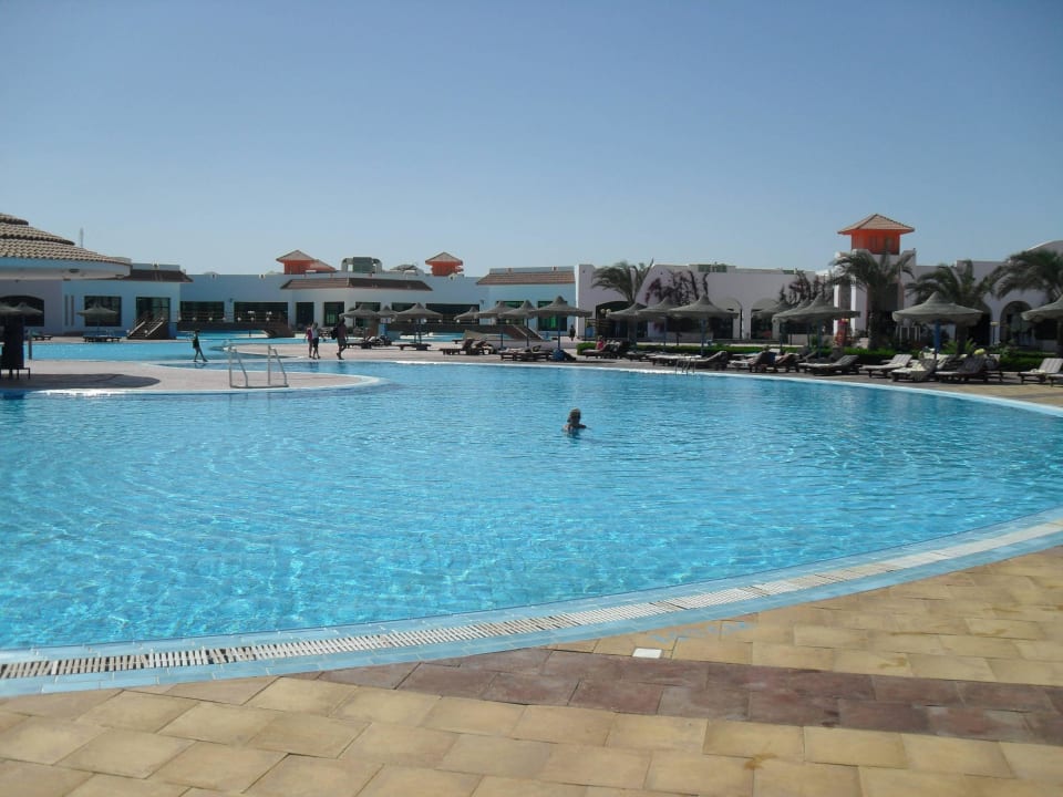 Beheizter Pool  Fantazia Resort Marsa Alam