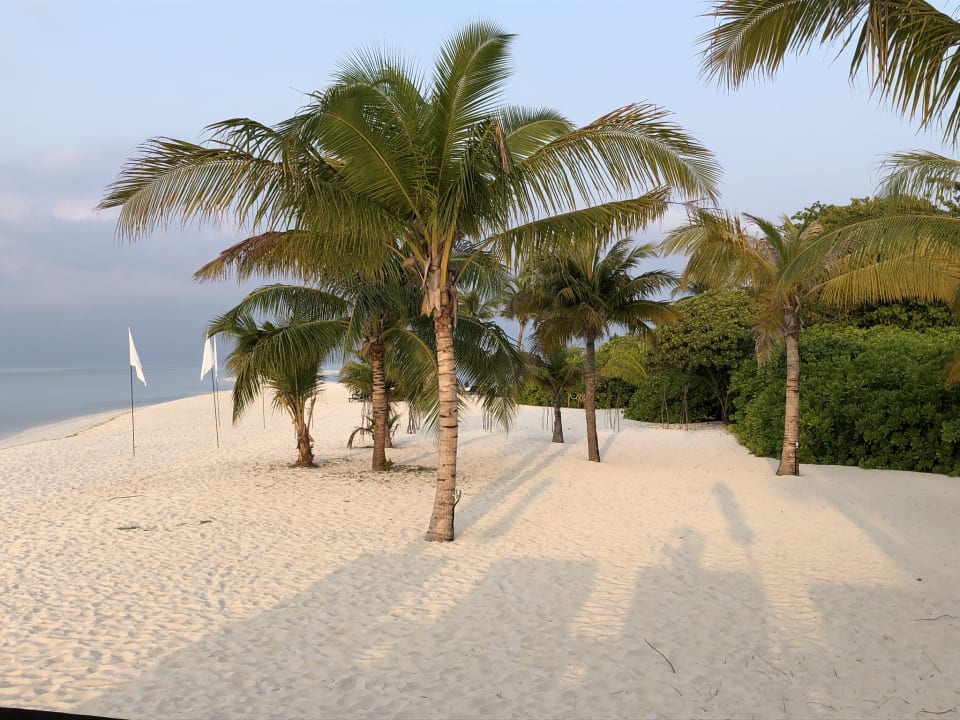 Strand Kuredu Island Resort & Spa