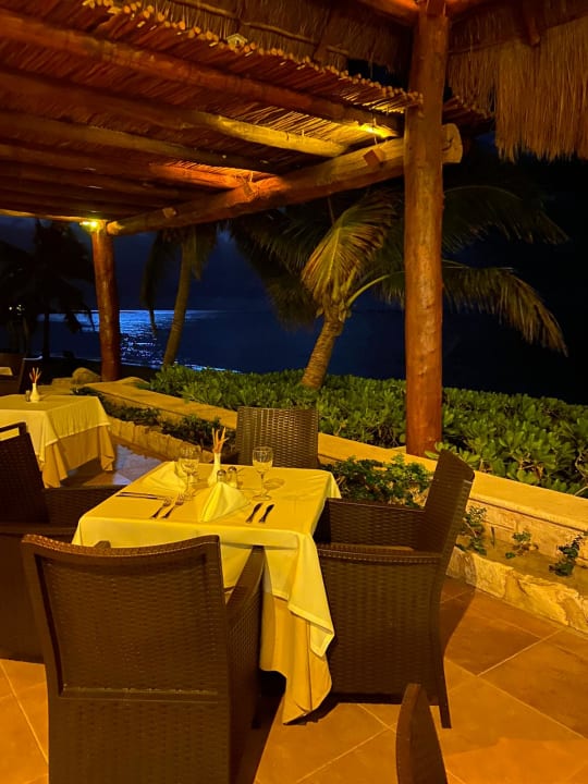 Gastro Akumal Bay Beach & Wellness Resort