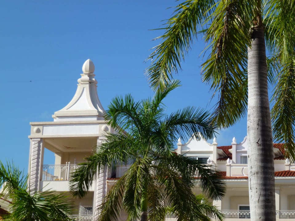 Blick von der Gartenanlage Hotel Riu Palace Riviera Maya