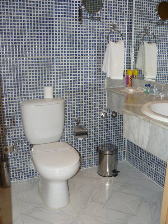 Badezimmer Beach Albatros Resort