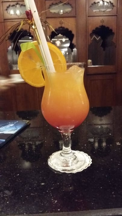 Lecker Cocktail Royal Taj Mahal Hotel