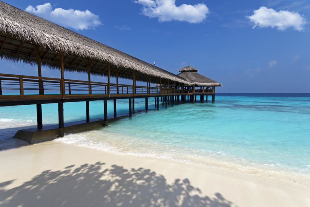 Moodhu Bar NH Collection Maldives Reethi Resort