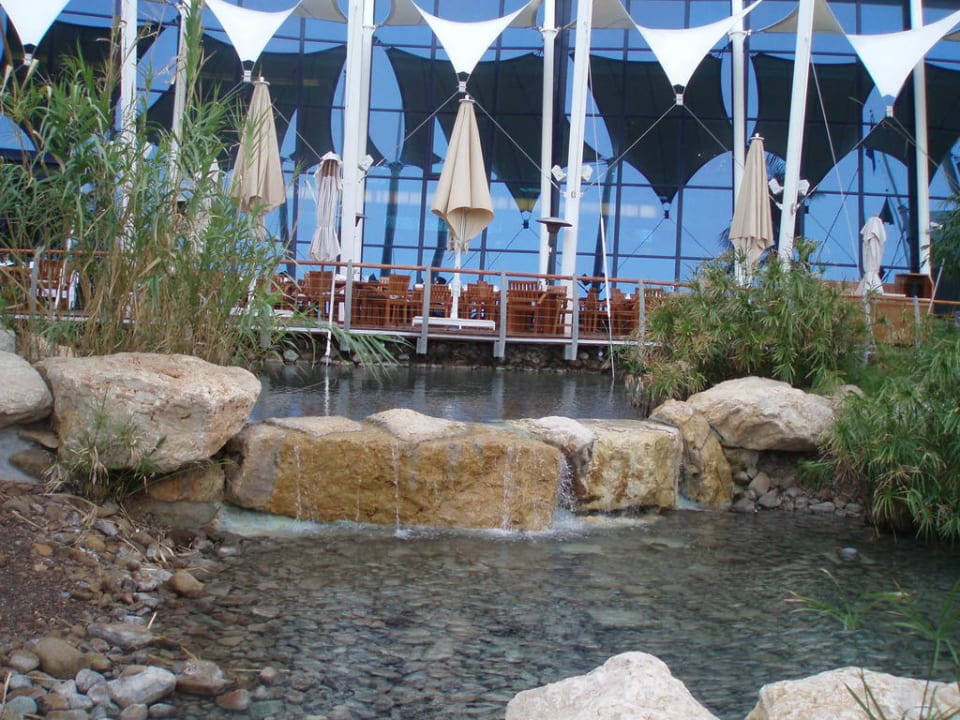 Latitude Restaurant von Aussen Jumeirah Beach Hotel