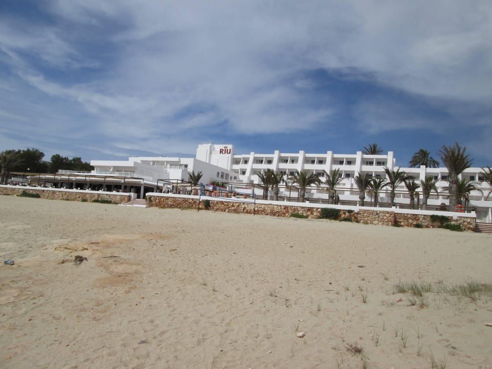 Hotelansicht vom Strand Hotel Riu Palace La Mola