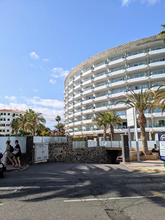 Außenansicht Bull Escorial & Spa