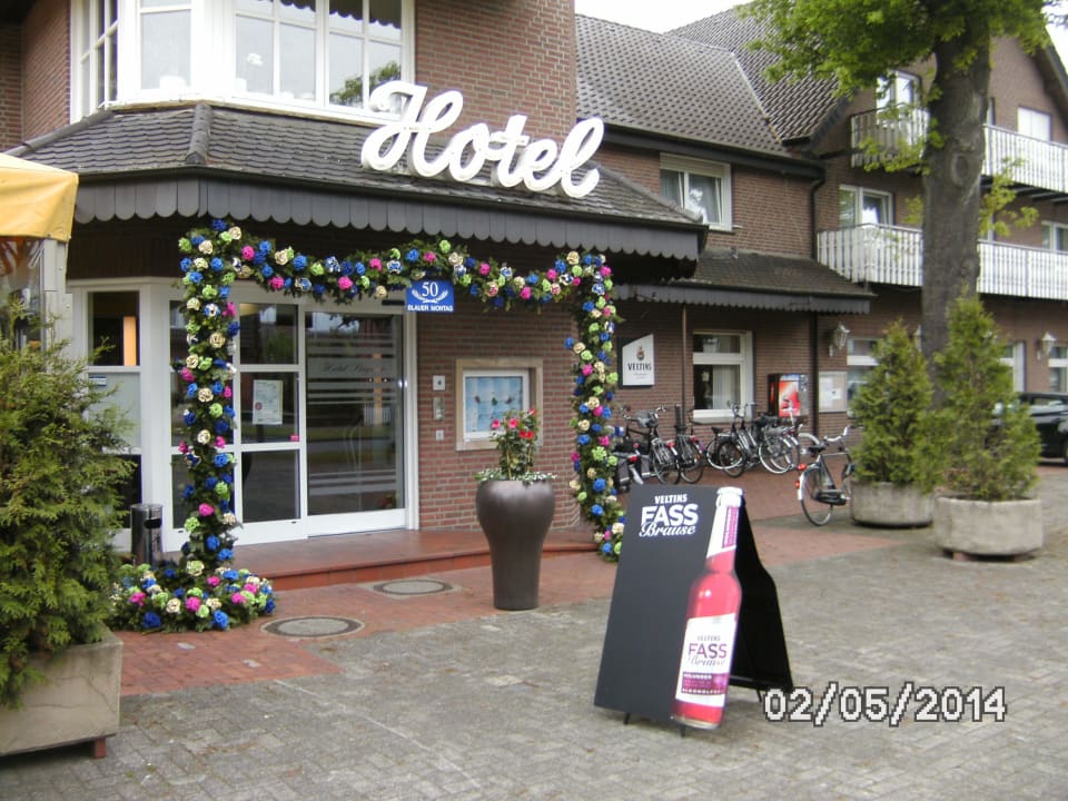 Eingang Hotel Bügener