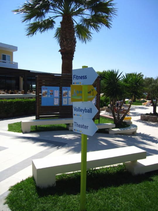 Wegweiser TUI KIDS CLUB Alex Beach