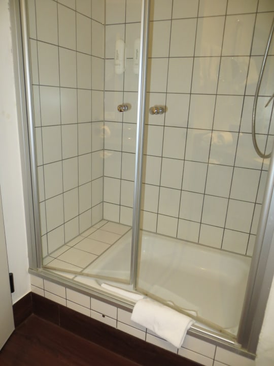 Zimmer H+ Hotel Hannover