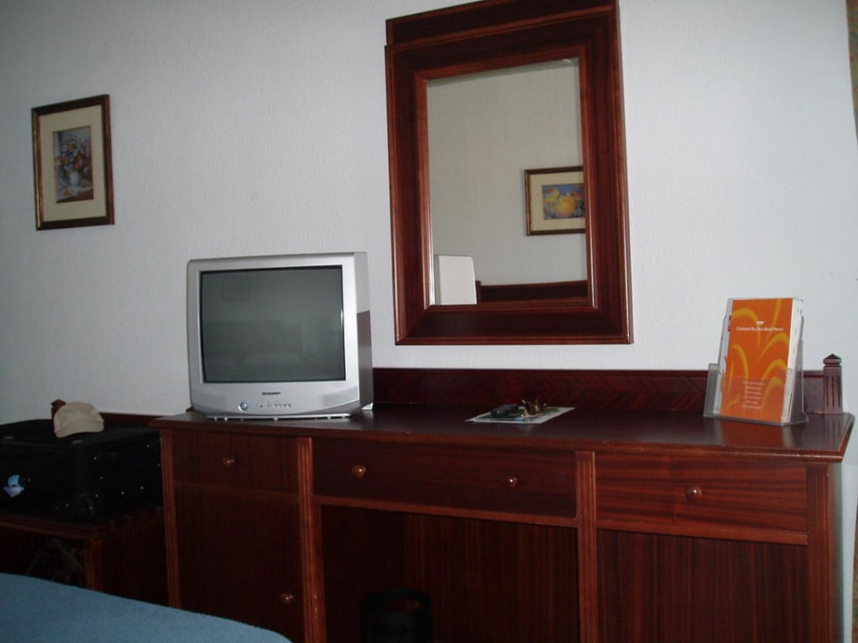 Teil des Zimmers Hotel Riu Oliva Beach Resort