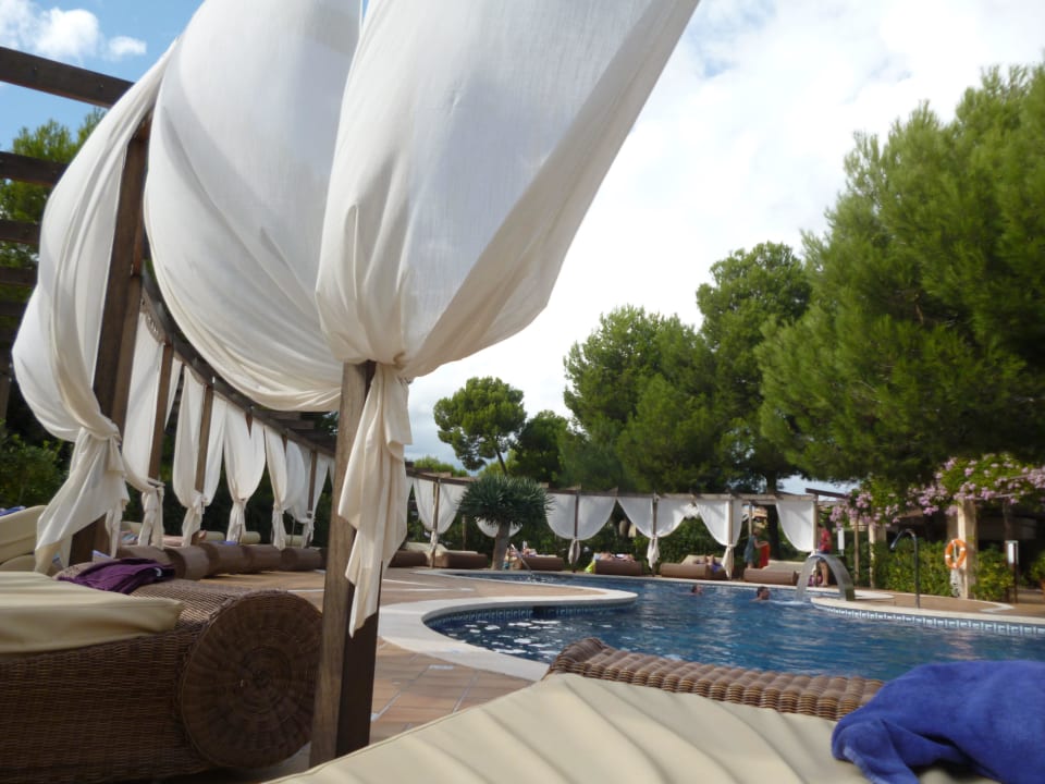 Ü 18 Pool Zafiro Mallorca