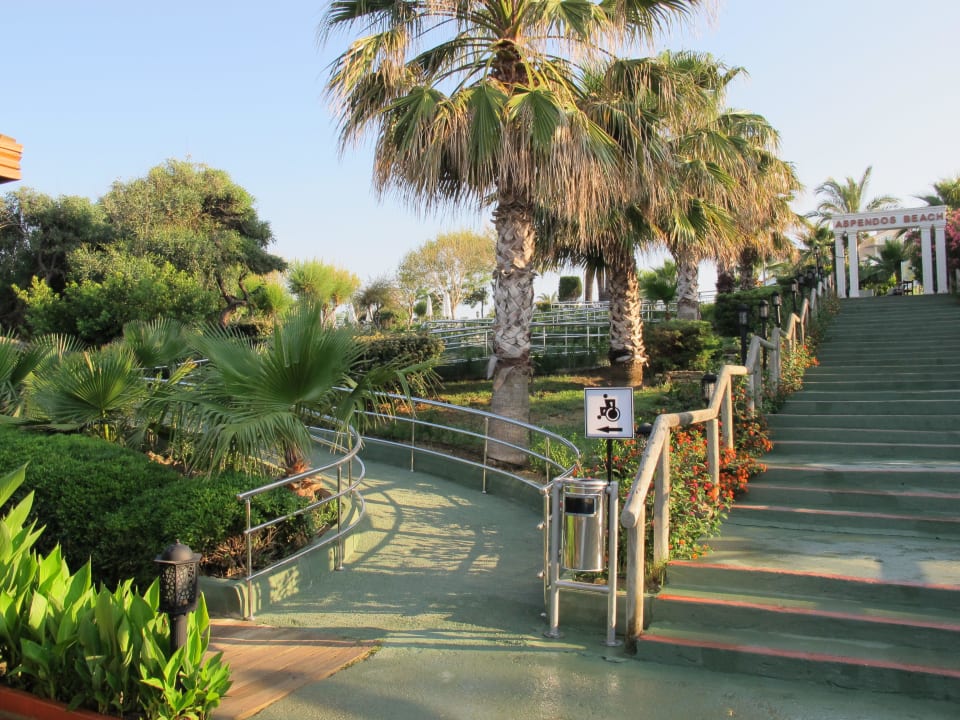 Hilfe für die Rollifahrer Trendy Aspendos Beach Hotel