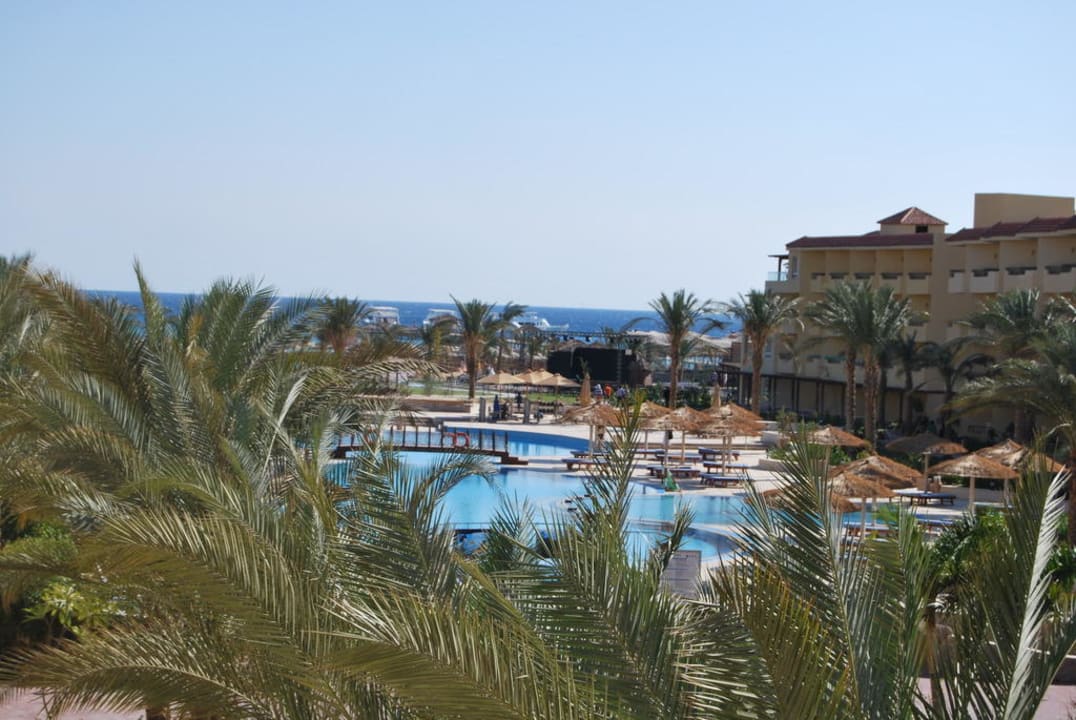Außenanlage vom Amwaj Amwaj Beach Club Abu Soma Resort