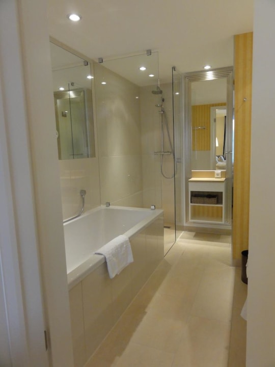 Dusche & Wanne Steigenberger Grandhotel & Spa