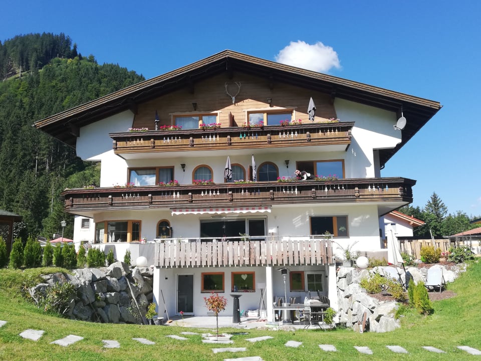 Außenansicht Alpin Resort Austria