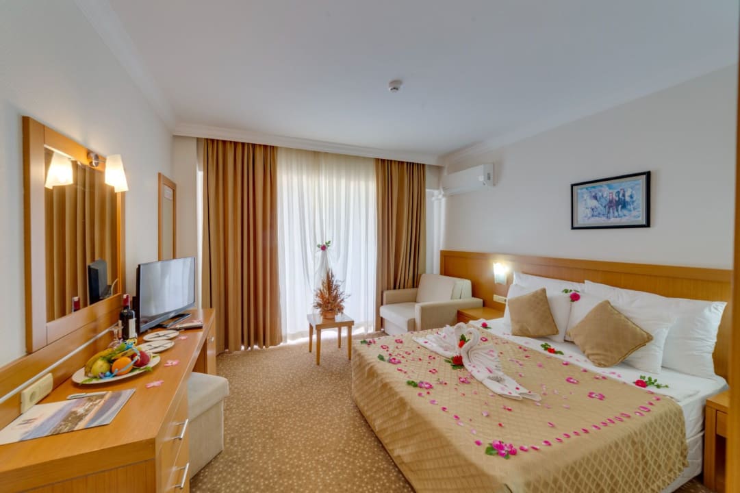 Zimmer Hotel The Holiday Resort
