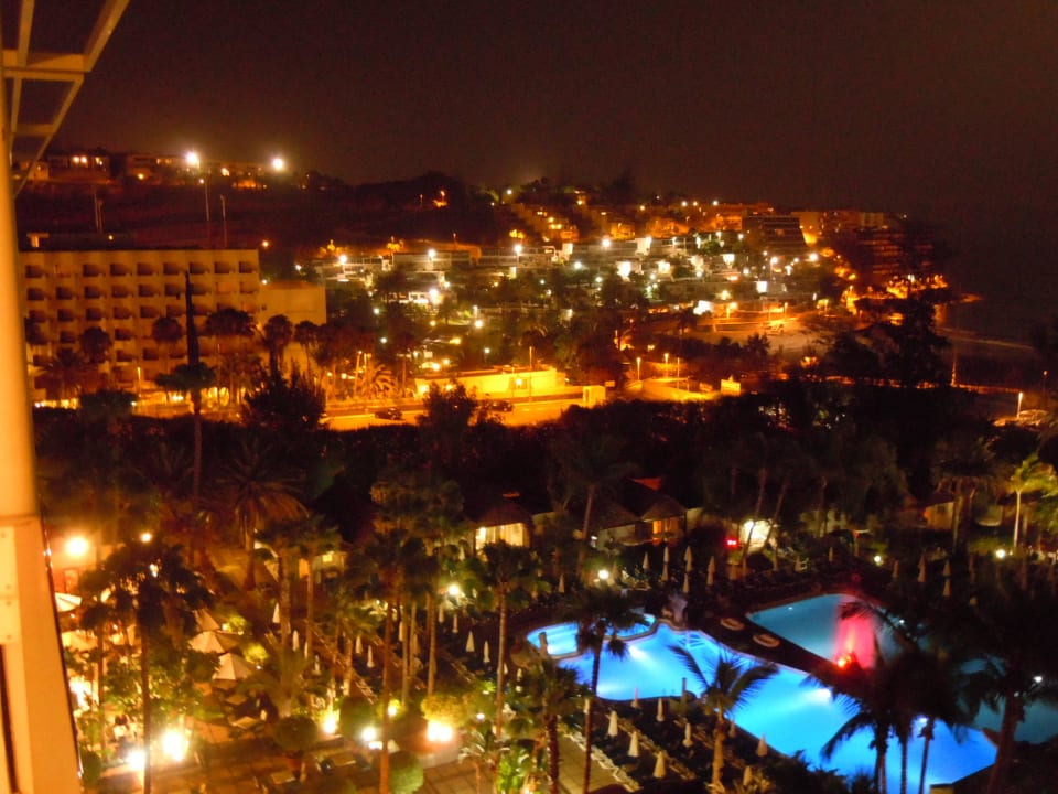 Ausblick Zimmer bei Nacht Bull Costa Canaria & Spa - Adults only