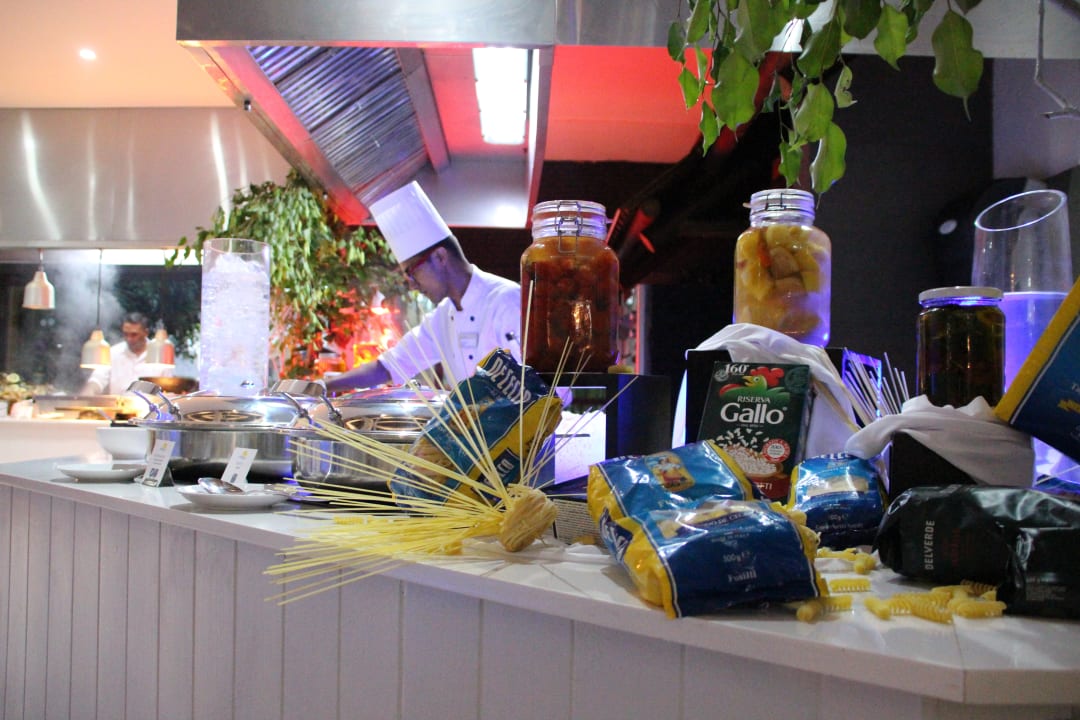 Gastro Lagoon Attitude - Adults only