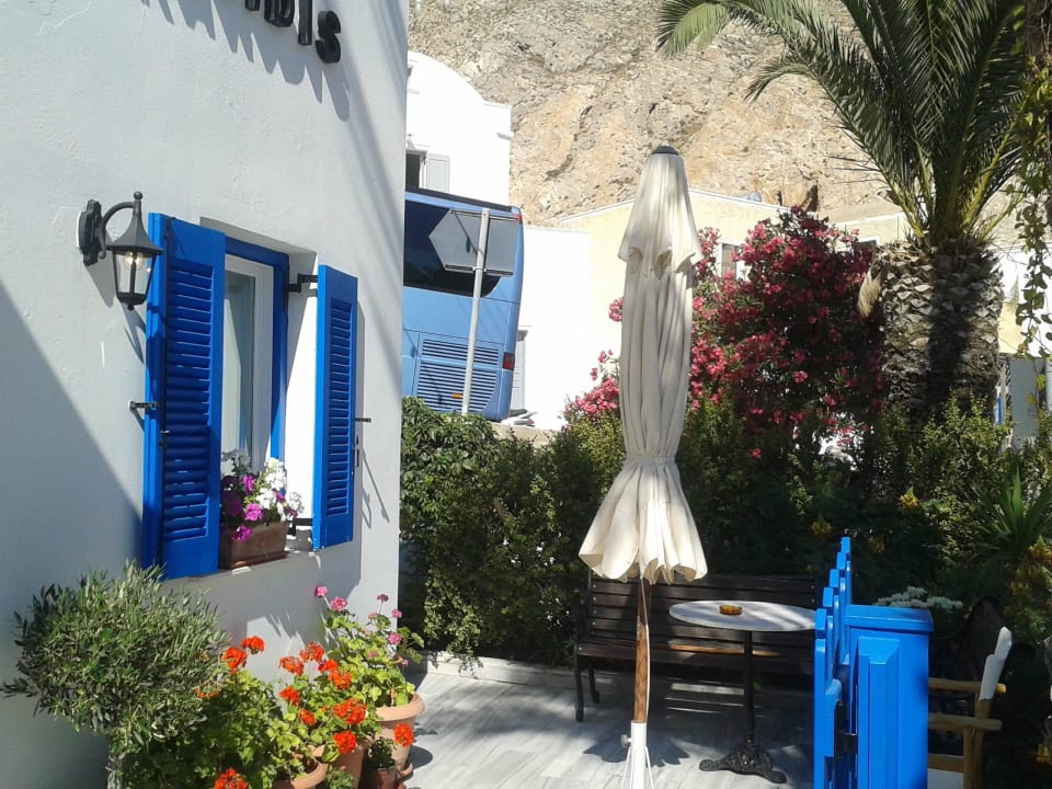 Vorderseite Hotel Hotel Karidis