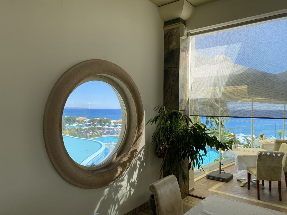 Gastro Atrium Prestige Thalasso Spa Resort & Villas