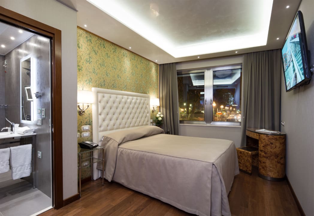 Zimmer Hotel Santa Chiara & Residenza Parisi