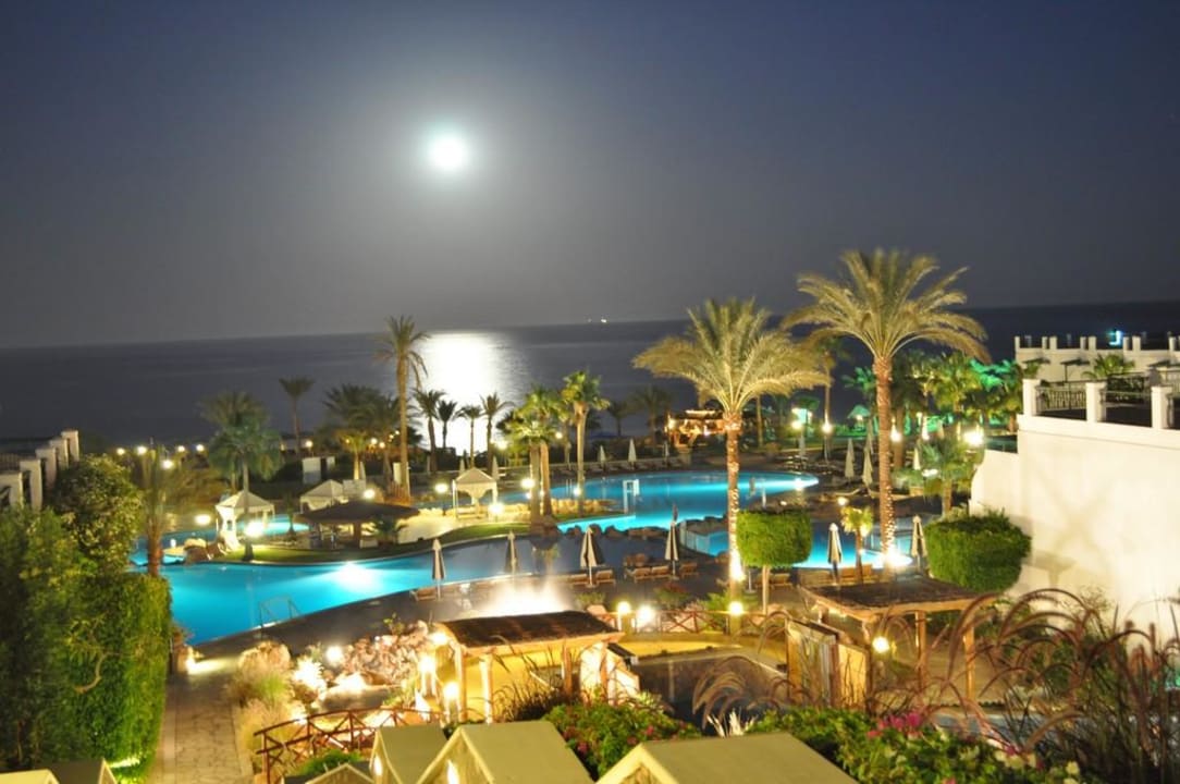 Wieczorny widok "z góry" Safir Sharm Waterfalls Resort