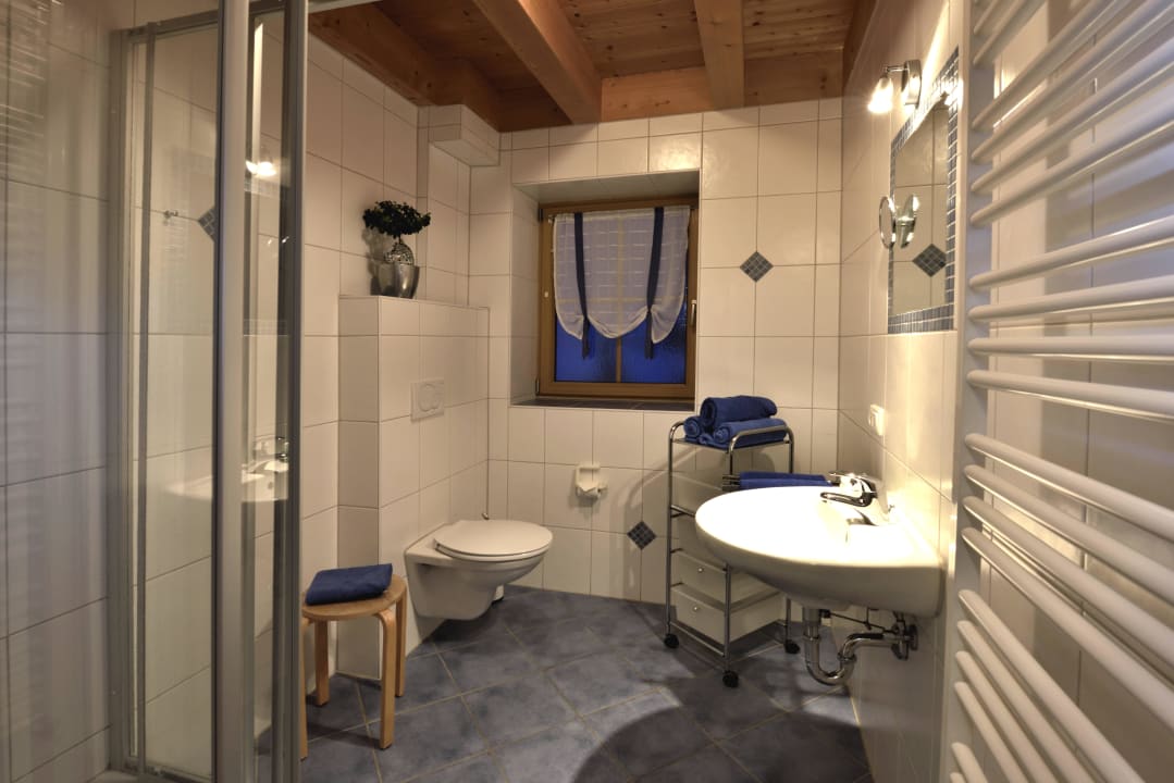 Ferienwohnung Morgentau Badezimmer Ferienhof Paulsteiner
