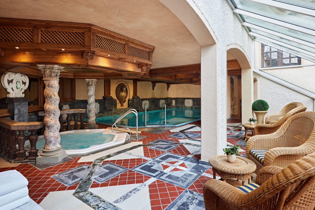 Pool Parkhotel Oberstaufen