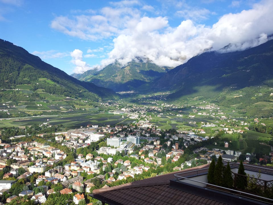 Blick ins Vinschgau Hotel Bellevue