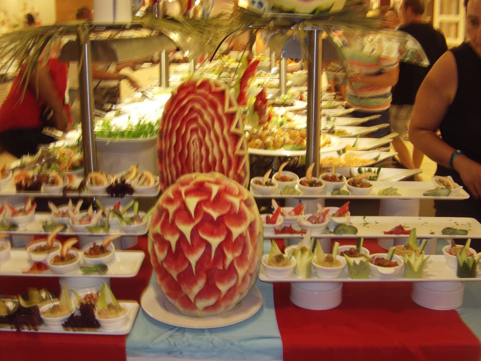 Salate  Palm World Side Resort & Spa