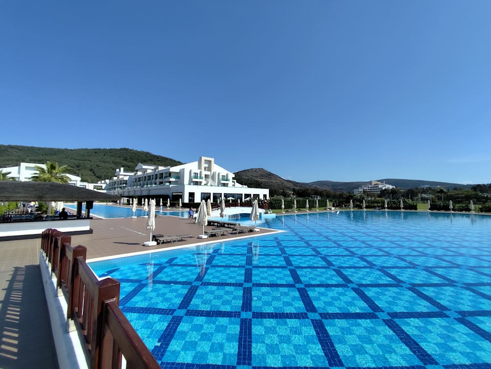 Pool Korumar Ephesus Beach & Spa Resort