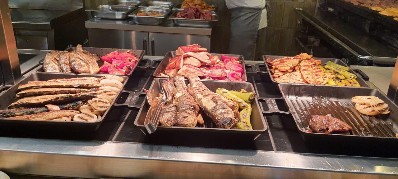 Gastro Melas Resort Hotel