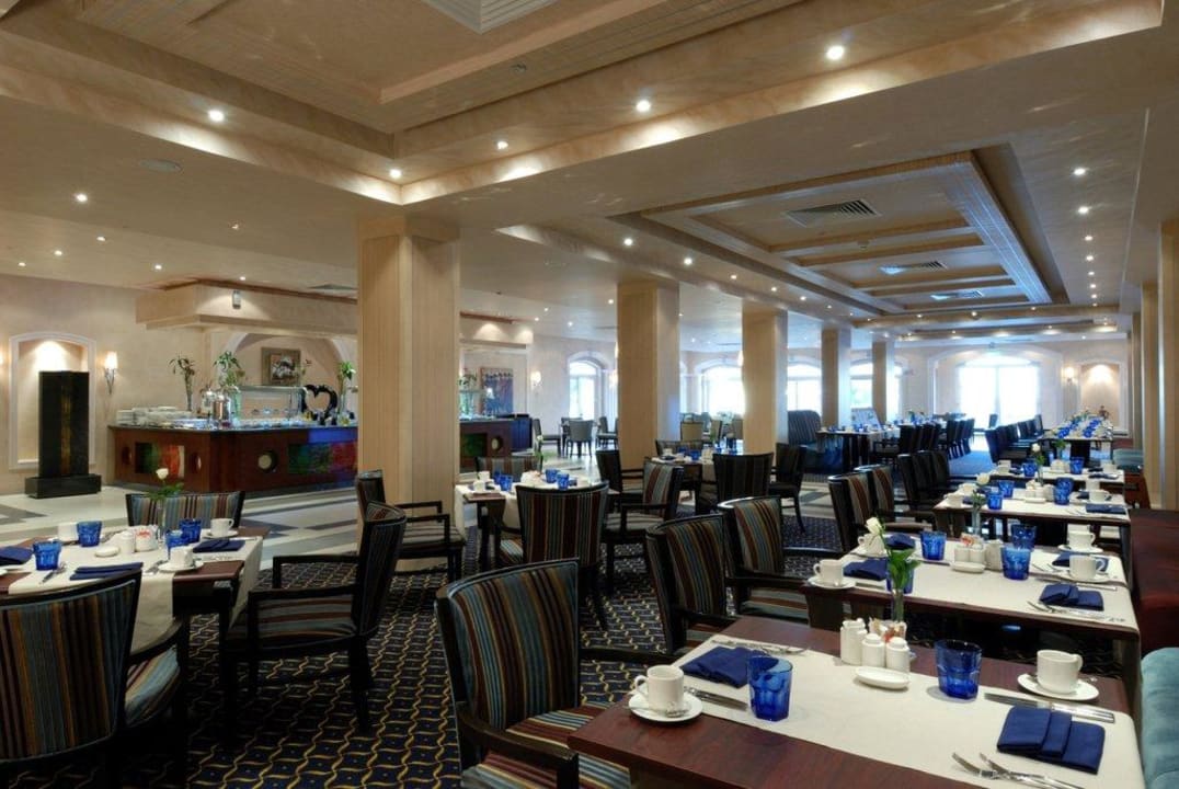 Main restaurant Premier Le Reve Hotel & Spa